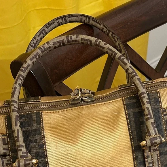 FENDI Zucca Vintage Canvas and Leather Luxury Boston Bag - Picture 10 of 11